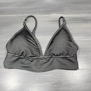 Target Swim Top‎ Bikini Top Black and White Ribbed Size Large